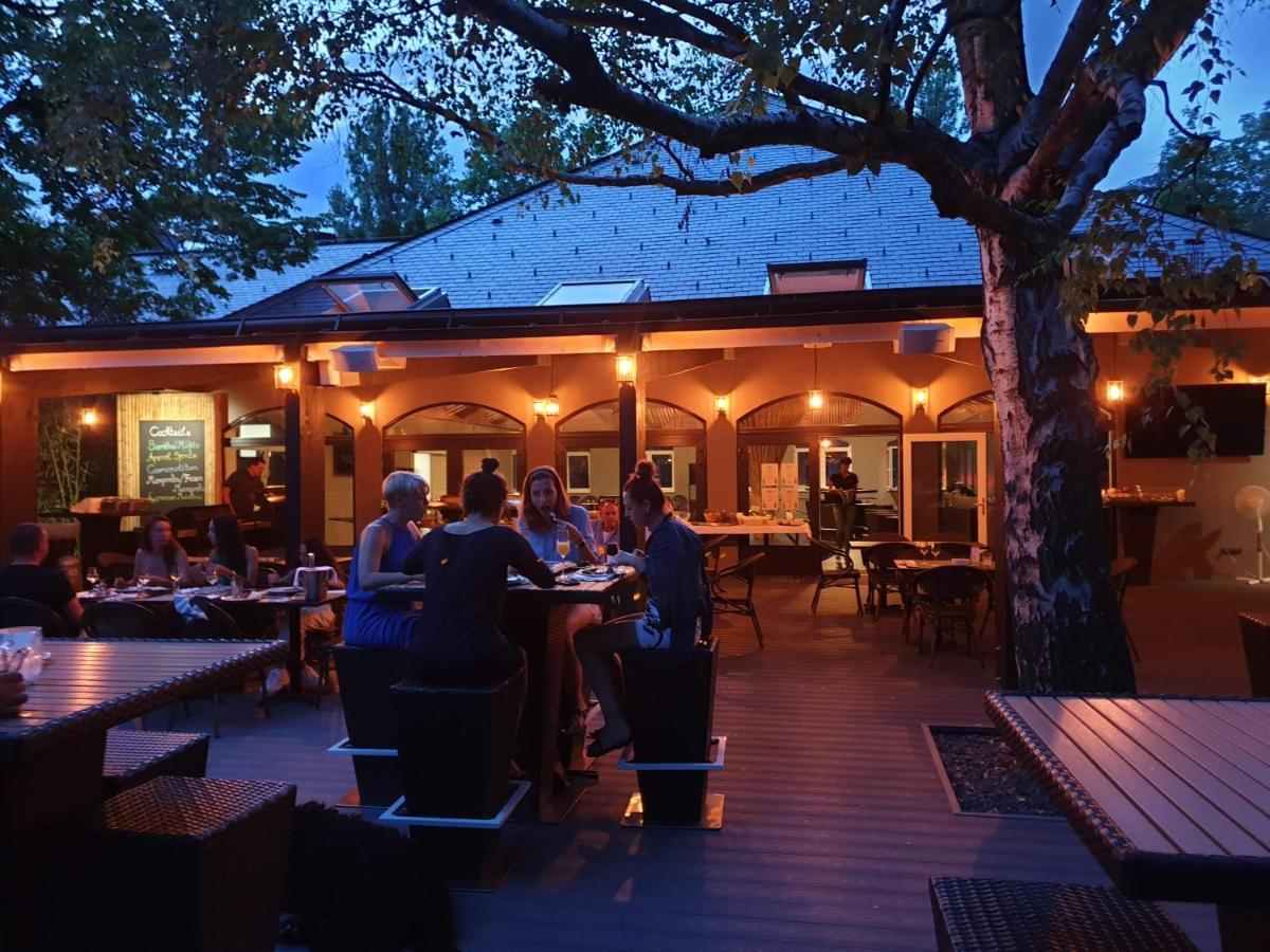 Zanka Vizparti Ueduelo Hotel Ngoại thất bức ảnh